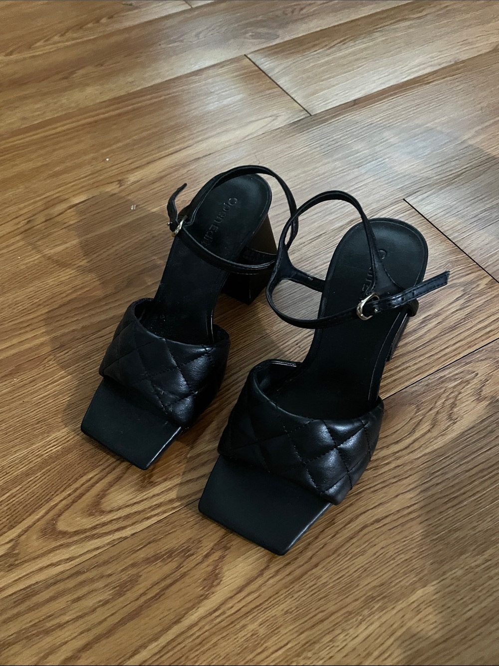 Quilted Black Strap Block Heel Sandals - Women